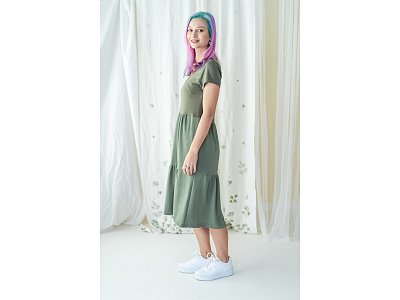 Kaskádové šaty v khaki barvě s krátkým rukávem - vel.36